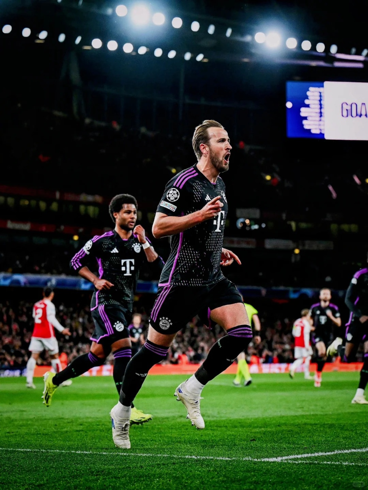 关于国际比赛日拜仁慕尼黑备战NBA总决赛；再遭质疑细节曝光；赛场秩序良好；团队化学反应显著的信息